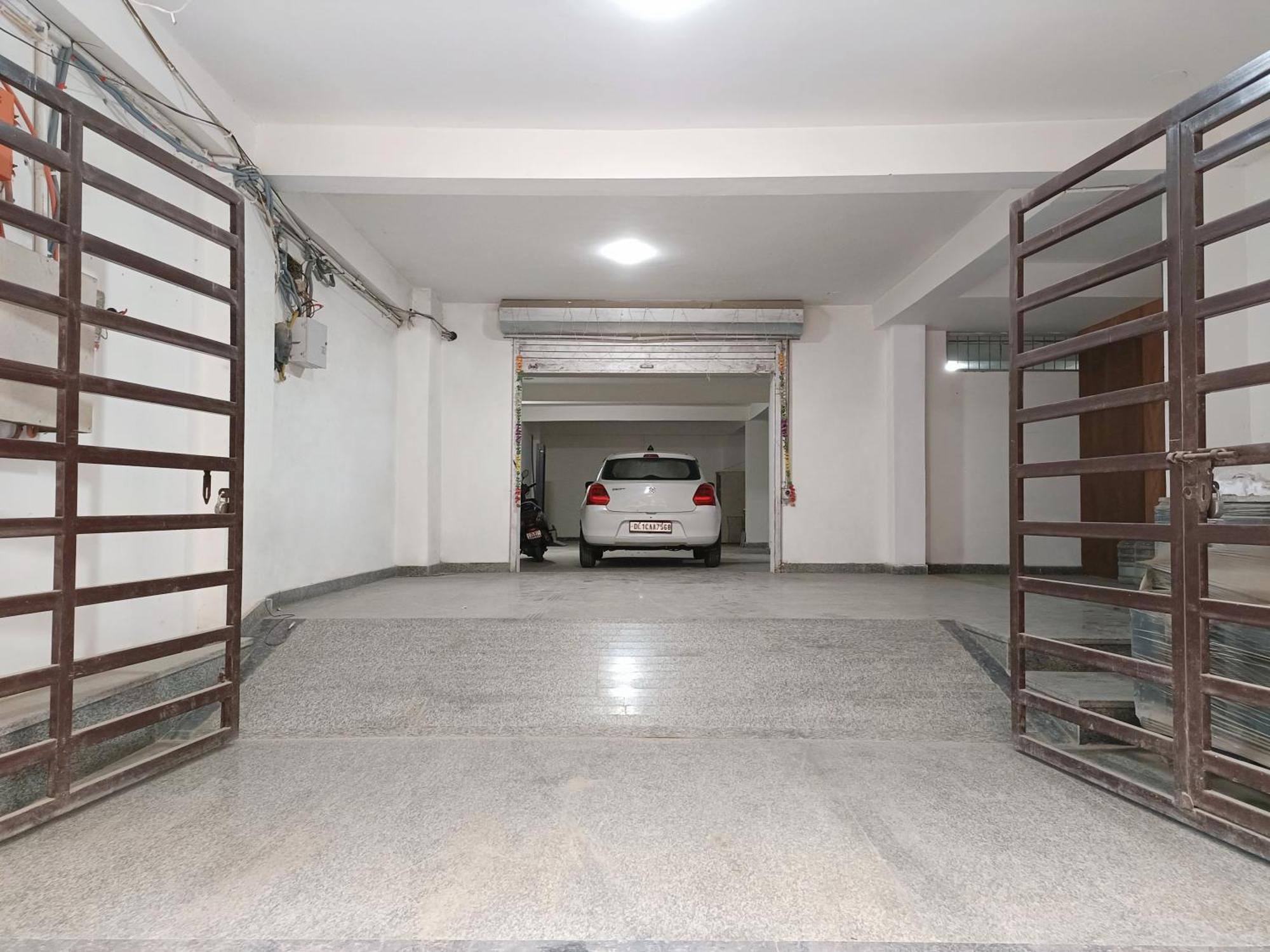Hotel Triton Grand At Delhi Airport New Delhi Exterior photo